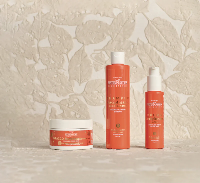 Shampoo disciplinante olio di avocado anticrespo - Maternatura - immagine 2